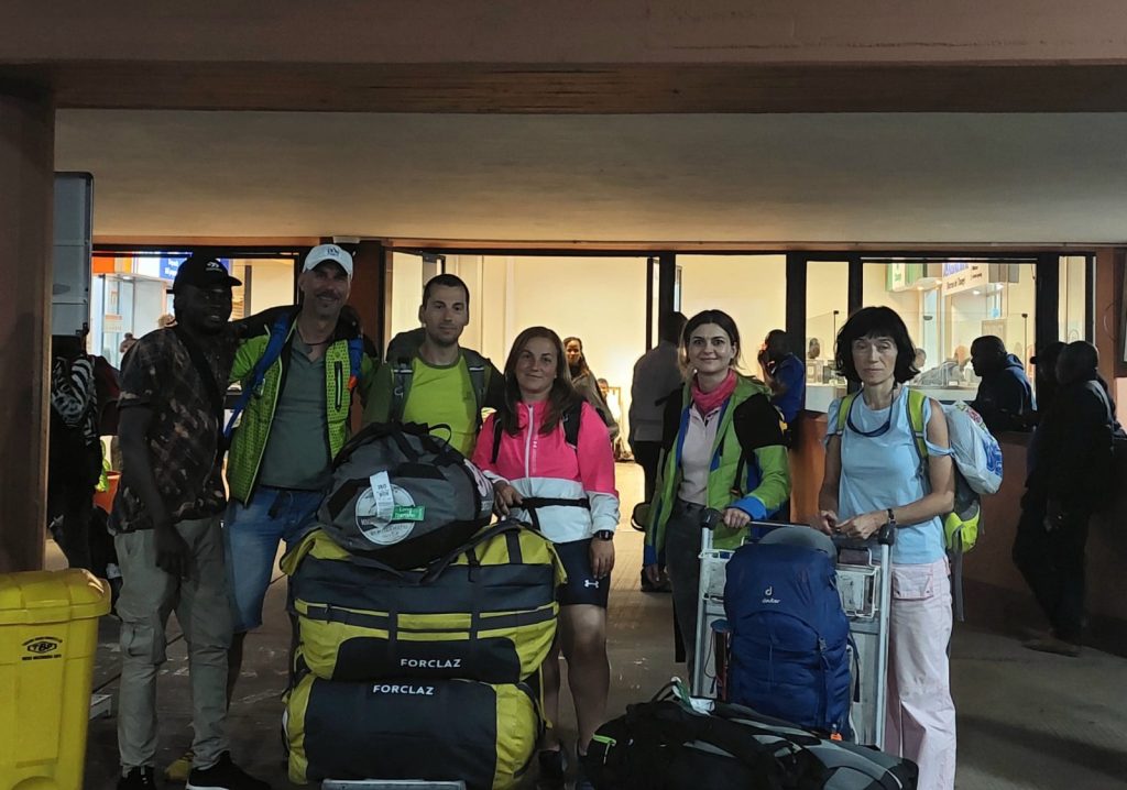 Cristi Minculescu ghid montan kilimanjaro