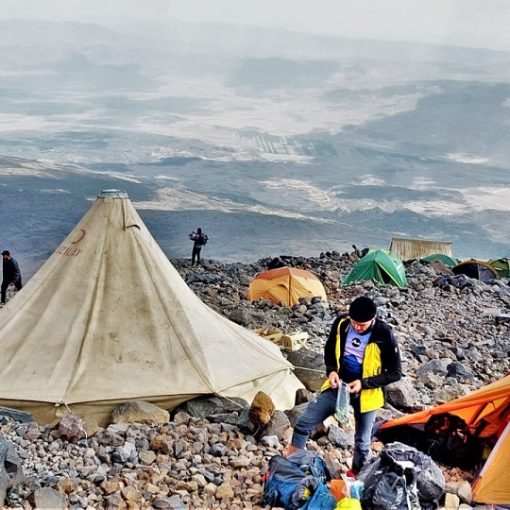 expeditie ararat cristi minculescu