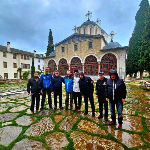 cristi minculescu muntele athos ghid montan