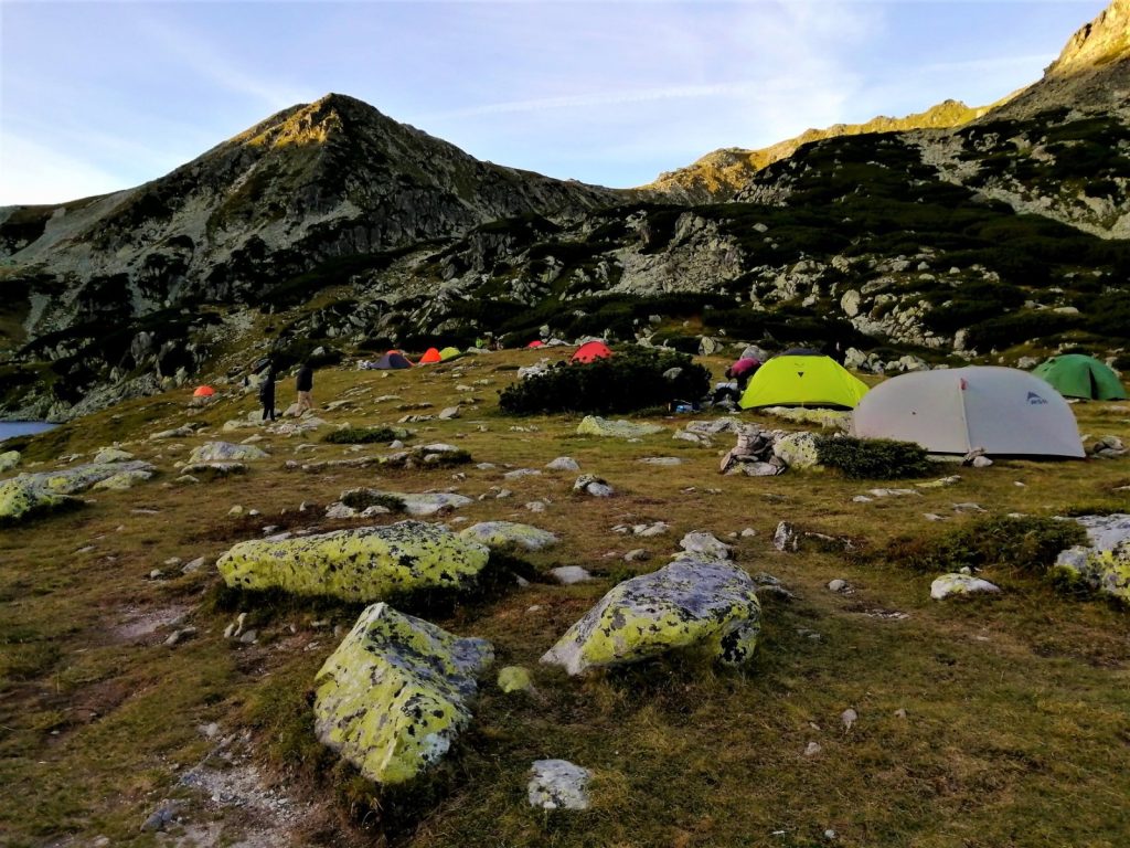 retezat cristi minculescu ghid montan