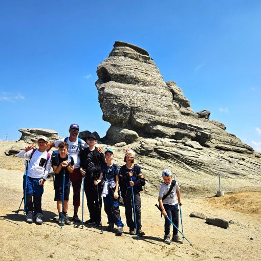 tabara bucegi cazare cristi minculescu